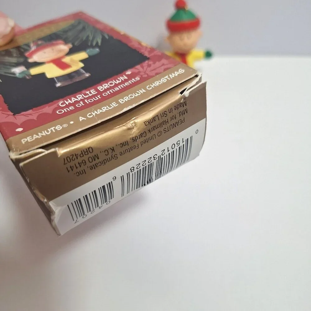 Hallmark Keepsake Charlie Brown Christmas Ornament 1995 30th Anniversary - Picture 7 of 16